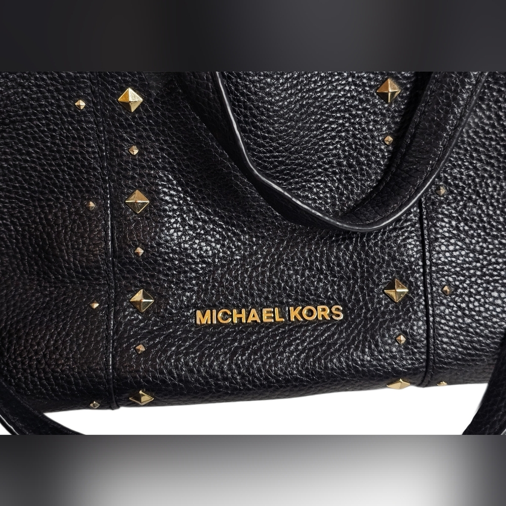 Michael Kors Jet Set Studded Leather Black Handbag Shoulder Tote Travel Bag Chic - Picture 6 of 16